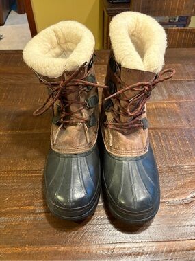 Men’s Sorel Brown and Black Snow Boots size 13